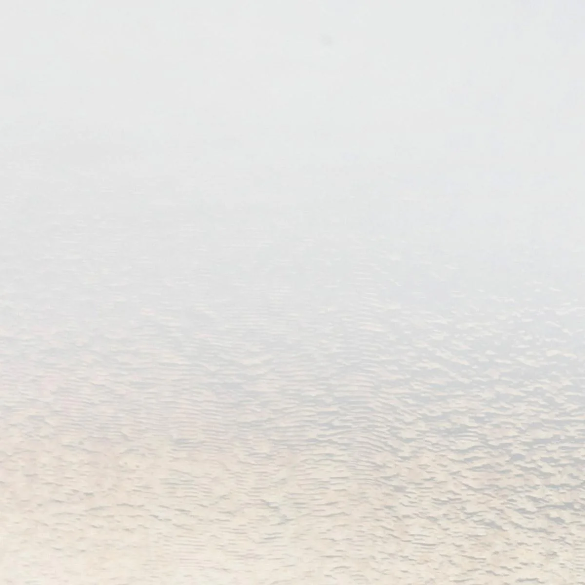 Reactive Ice Transparent, Thin-rolled, Iridescent, rainbow, 2 mm, Color Sample, 2x2 in.