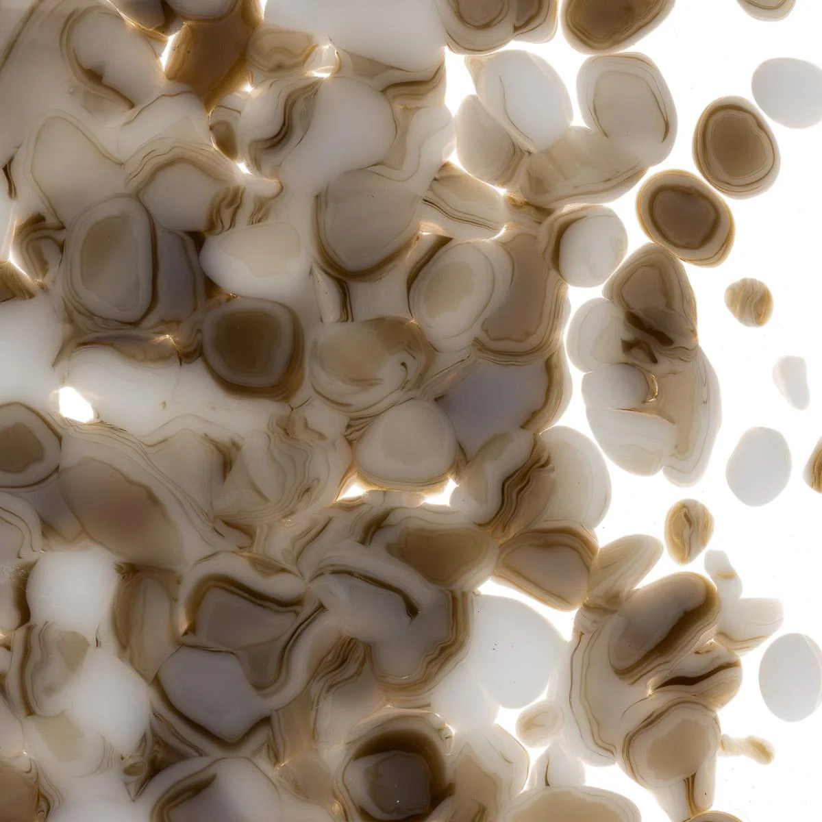 White, Dark Brown 2-Color Mix, Coarse Frit, Fusible