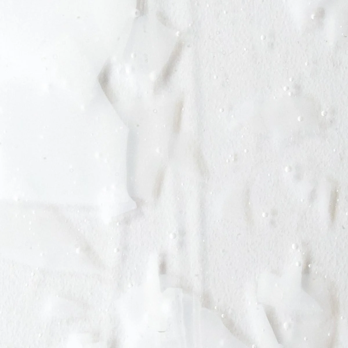 WINTER: White (with Clear Streamers) on Clear Clear Base Collage, Single-rolled, 3 mm, Color Sample, 2 x 2 in.